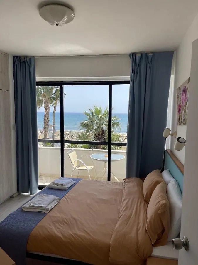 Alex Beach Apartment 203 Larnaca