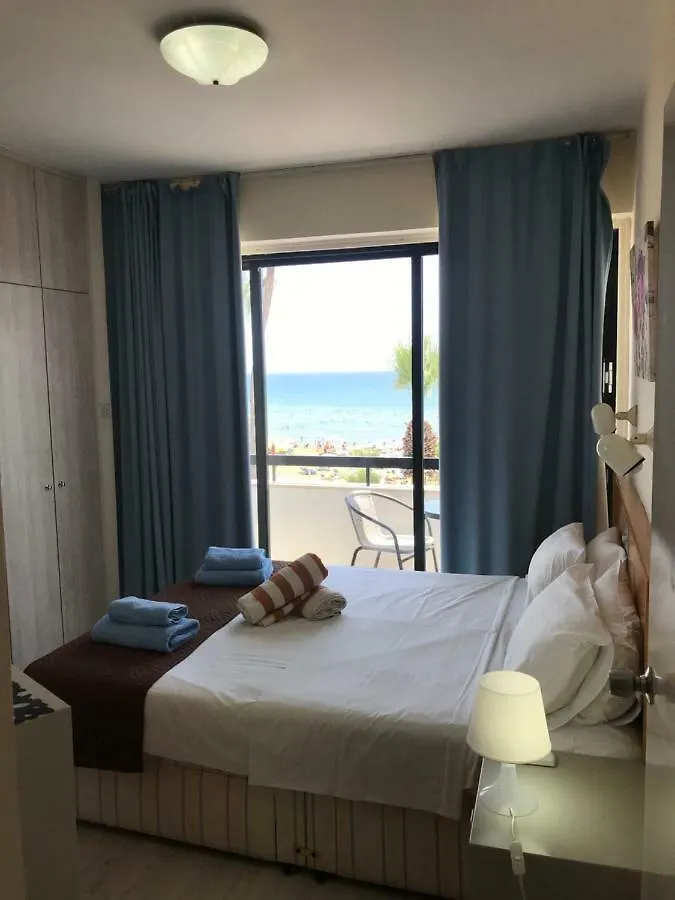 Alex Beach Apartment 203 Larnaca 0*,