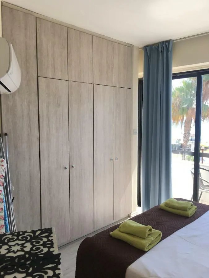 Alex Beach Apartment 203 Larnaca